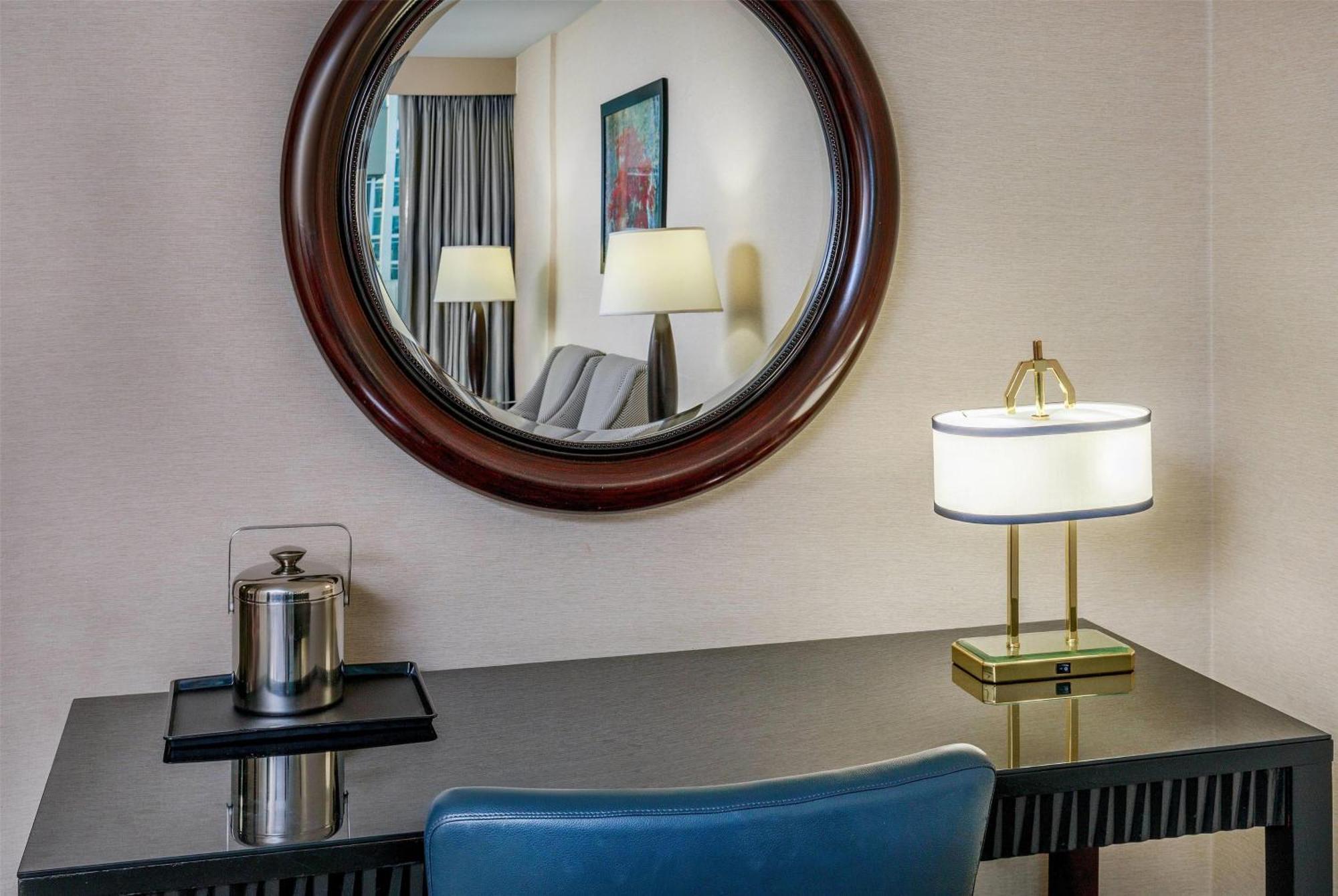 Courtland Grand Hotel, Trademark Collection By Wyndham Hotel 4*